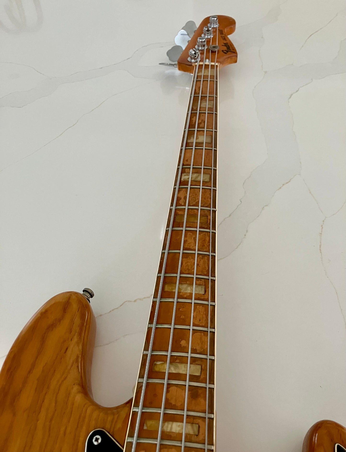 Fender Jazz Bass 1977