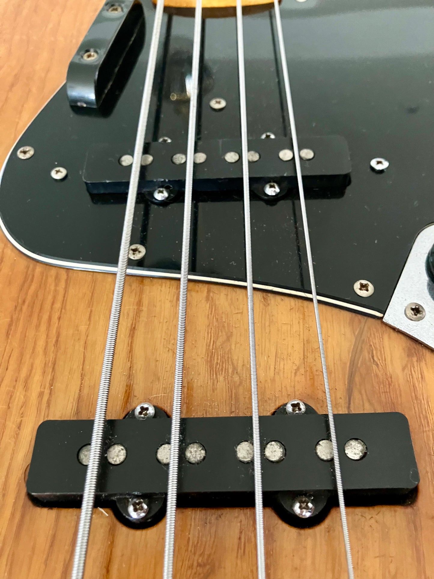Fender Jazz Bass 1977