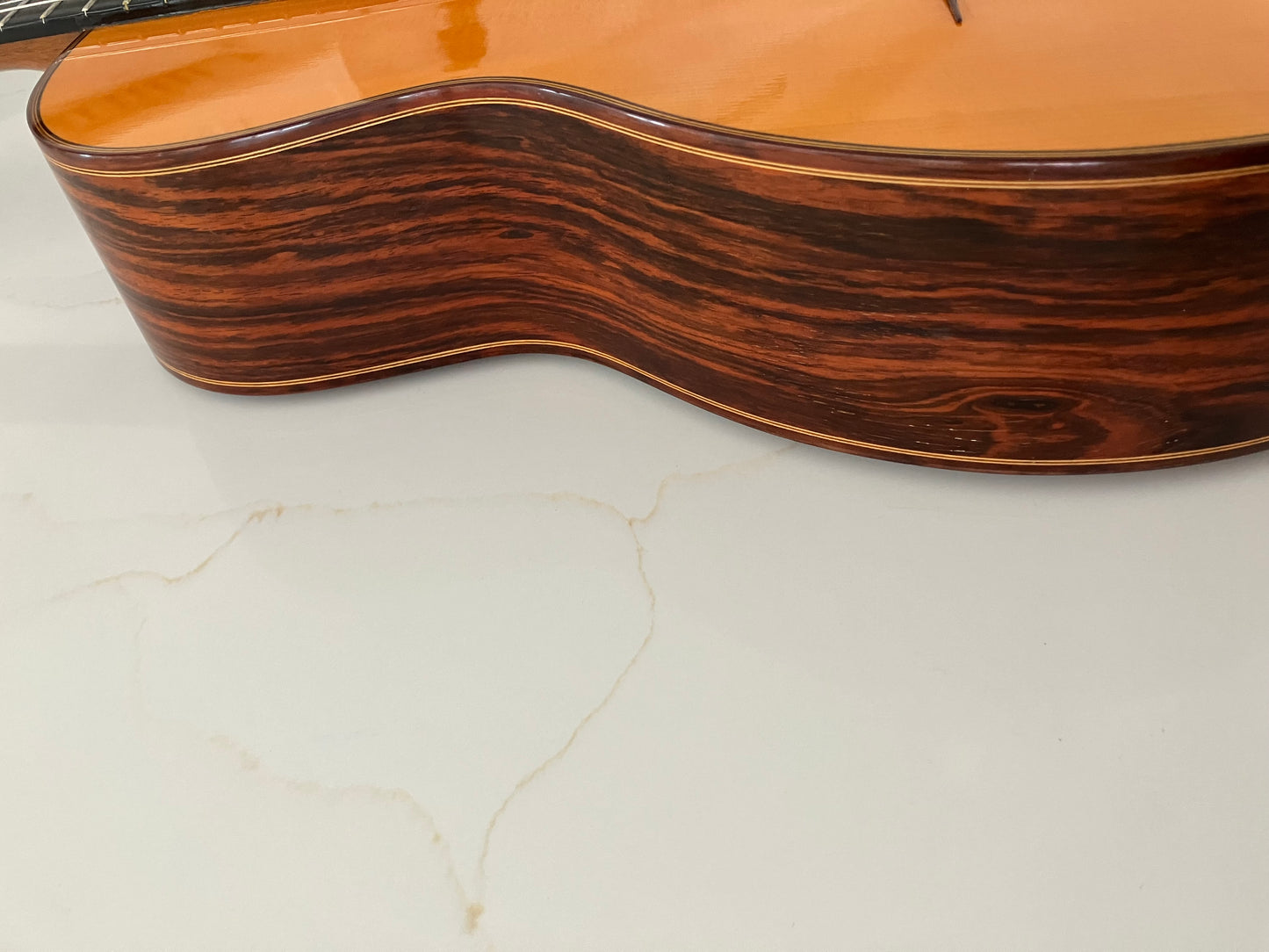 Used Dupont Guitar Vieille Reserve (2011)