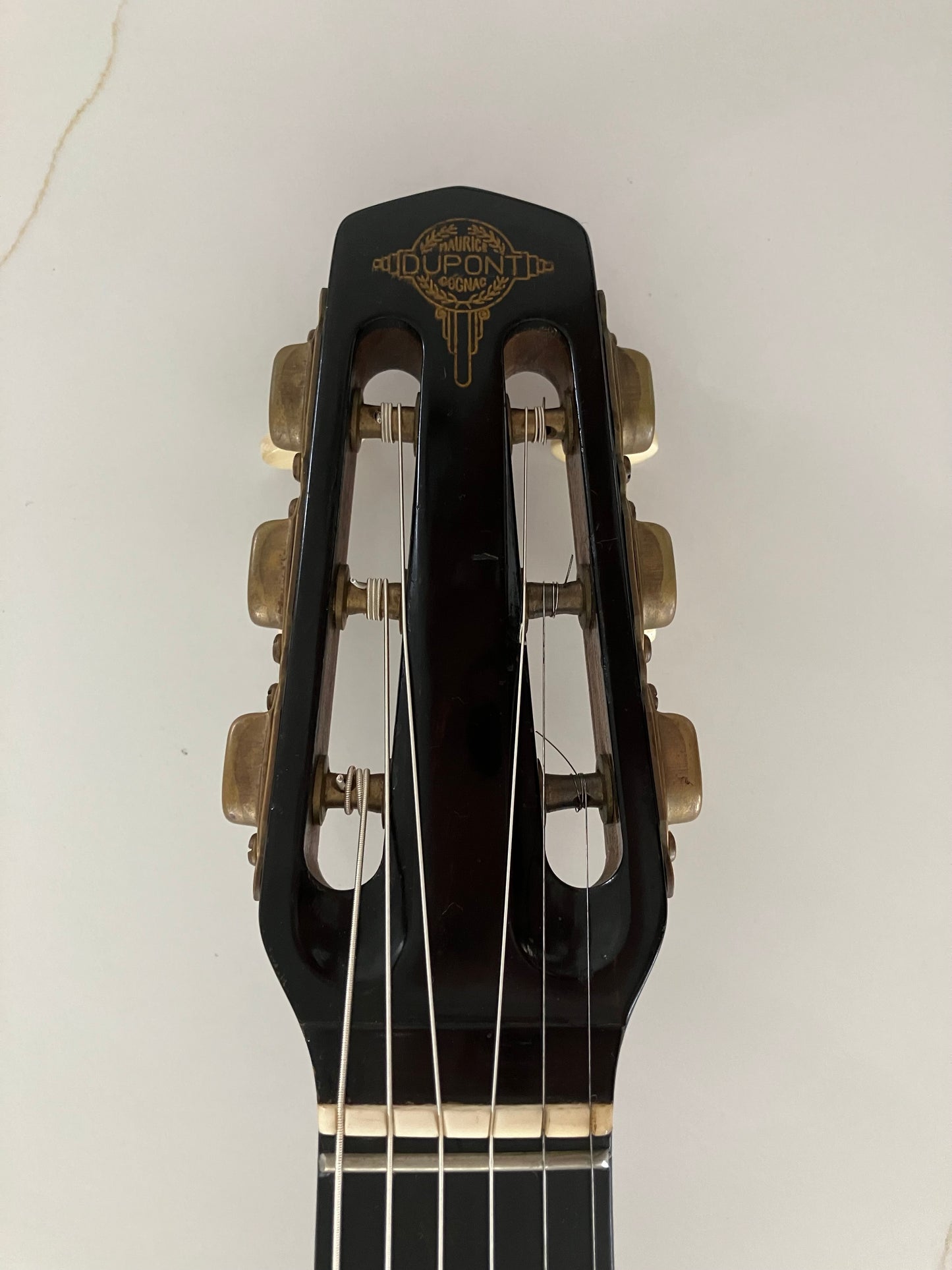 Used Dupont Guitar Vieille Reserve (2011)
